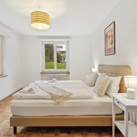 Lovely Flats In Great Location Apartment