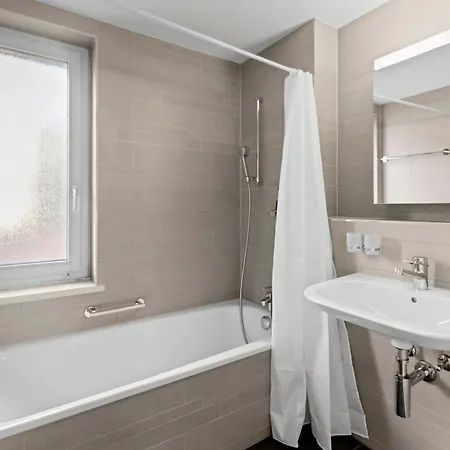 Lovely Flats In Great Location