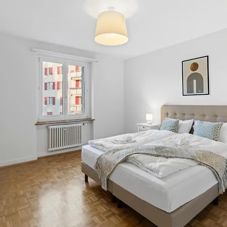 Lovely Flats In Great Location