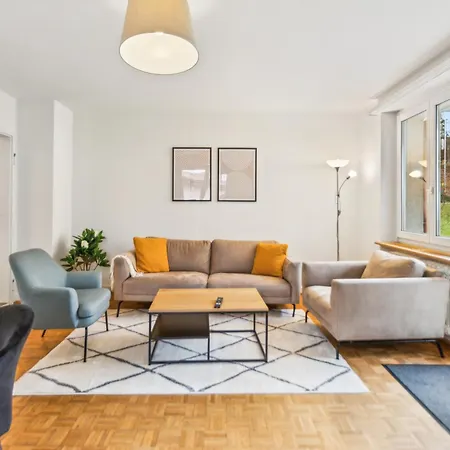 Lovely Flats In Great Location Apartment